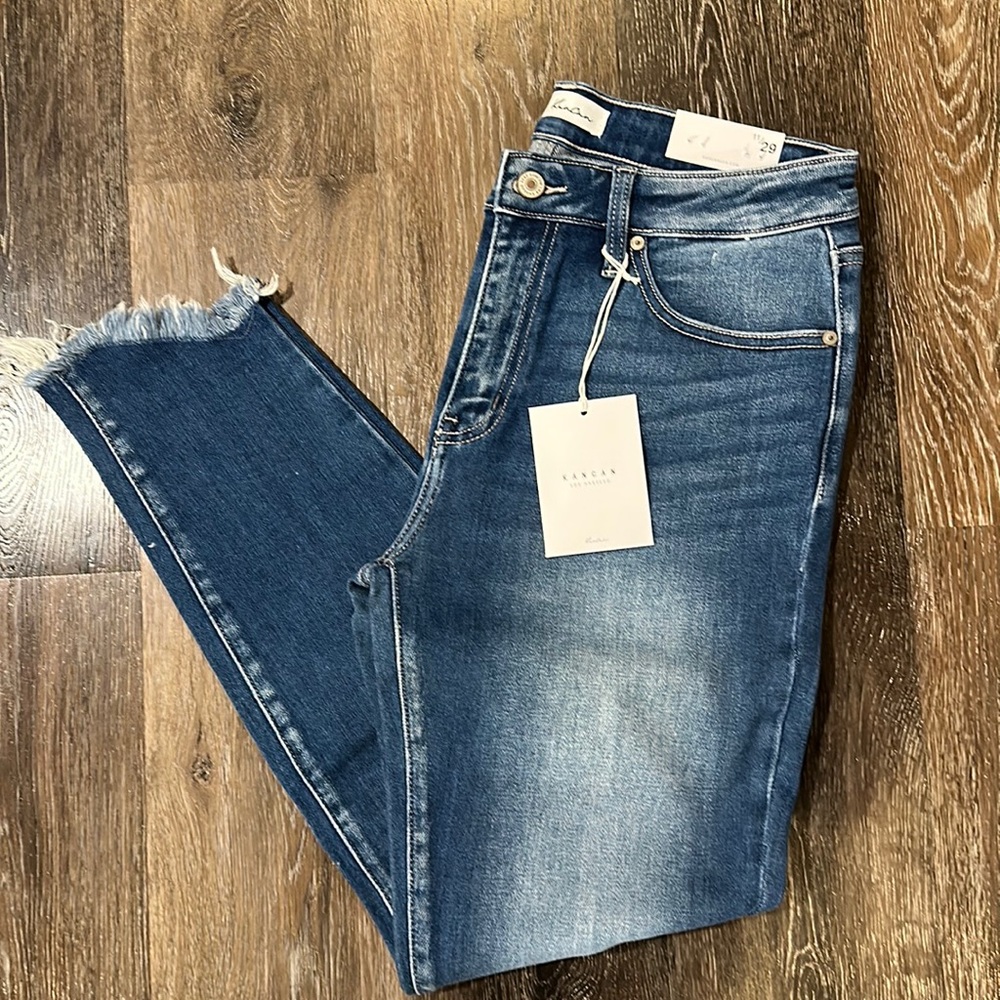 NWT KanCan high-rise distressed skinny jeans. Multiple sizes.